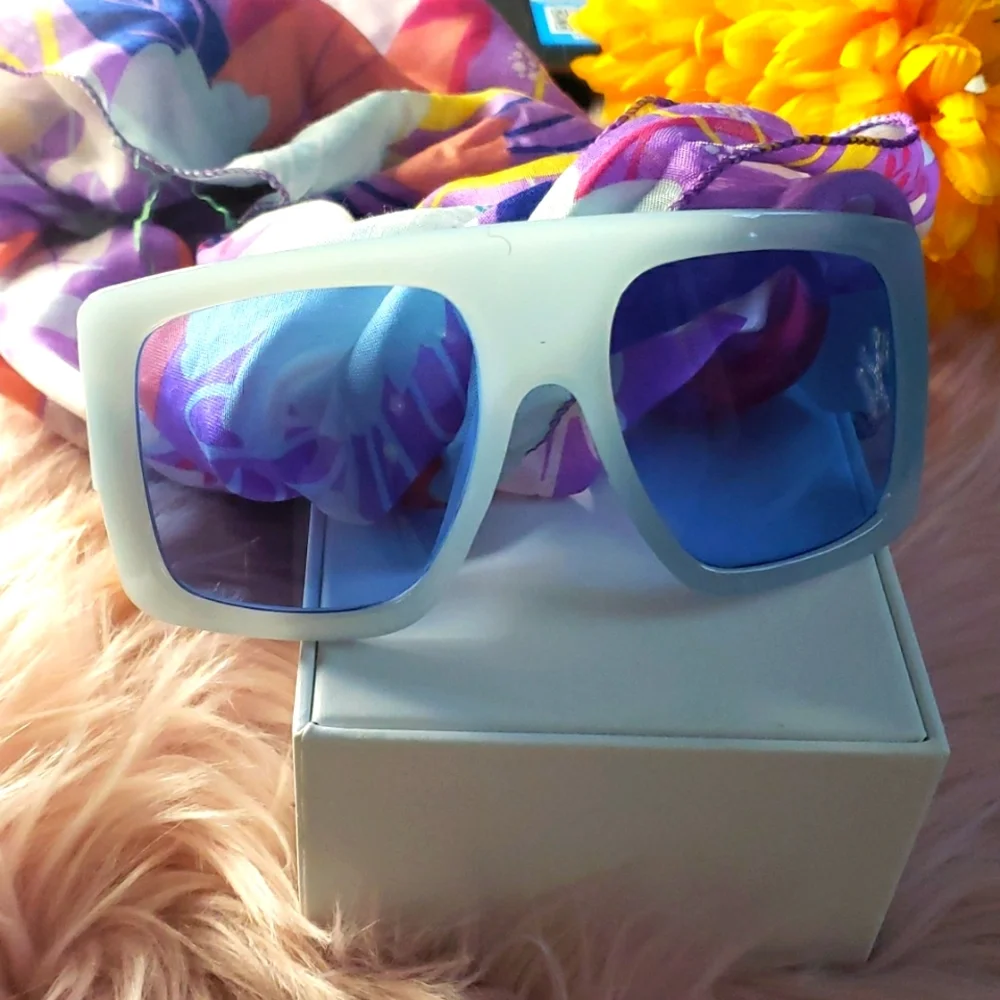 Fashion Shades Blue - Picture 1 of 4